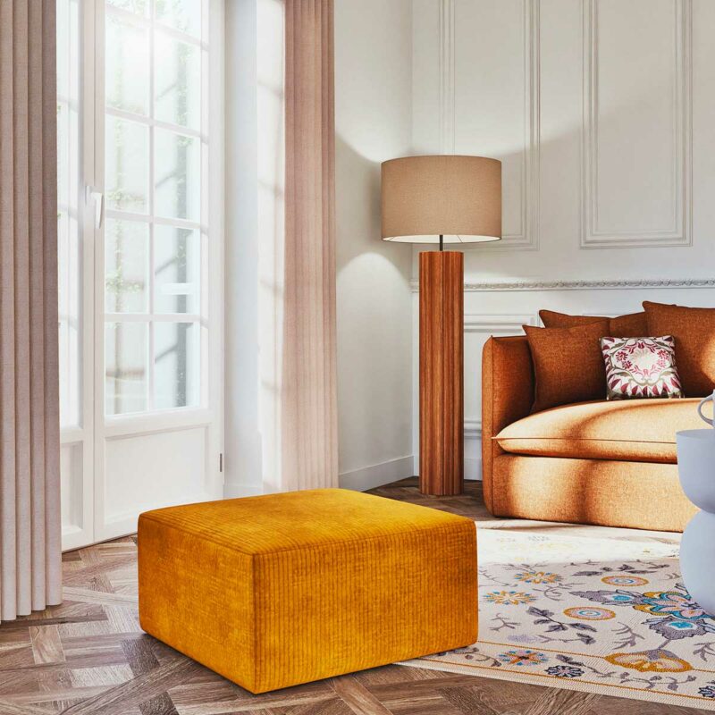 Lampadaire en bois sculpté : chaleur et élégance naturelle