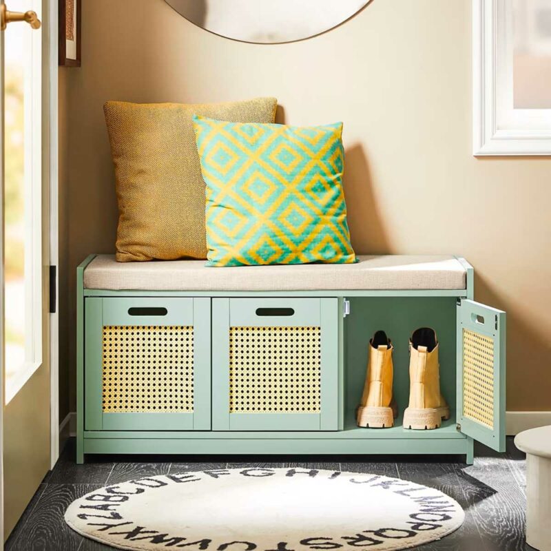 Le charme des coloris pastel pour ranger les chaussures avec style