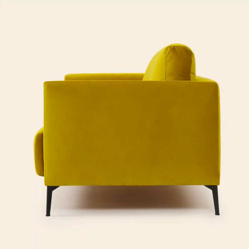 Profil épuré : canapé minimaliste en velours jaune soleil