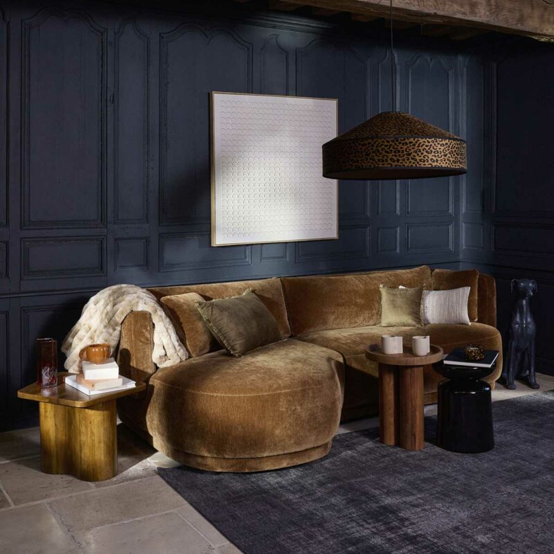 Suspension à motif léopard : audace et élégance dans votre déco