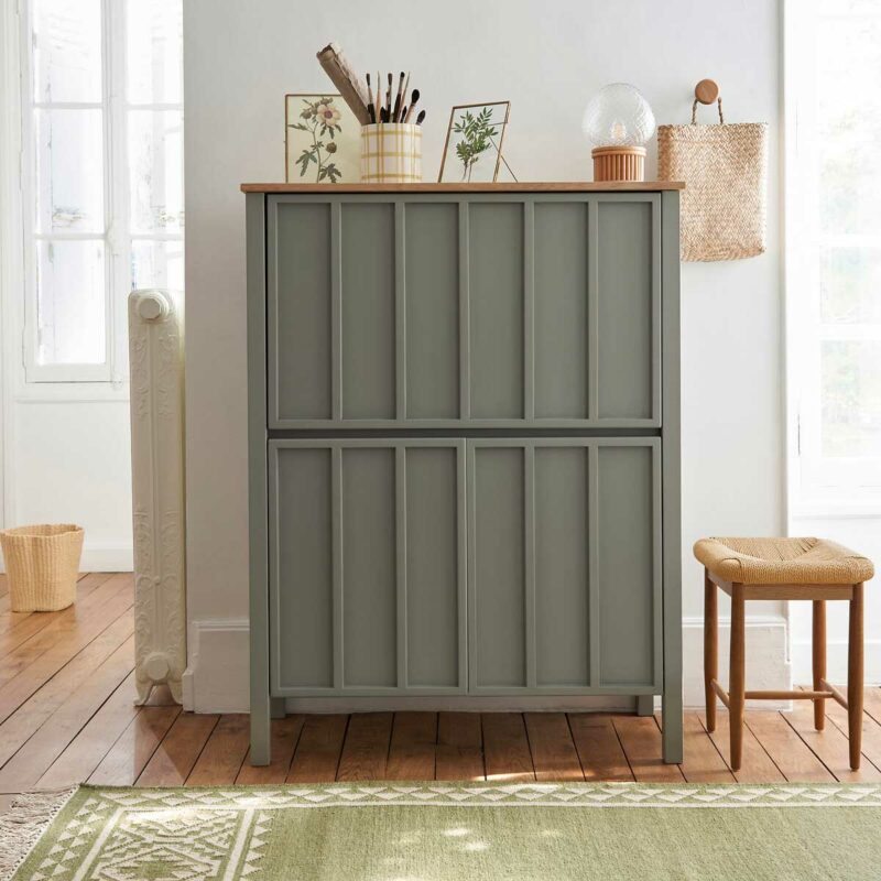 Un bureau caché pour un salon bien rangé