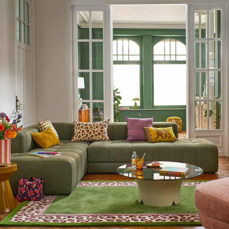 Canapé convertible Fano vert bouclé dans le salon rentrée La Redoute