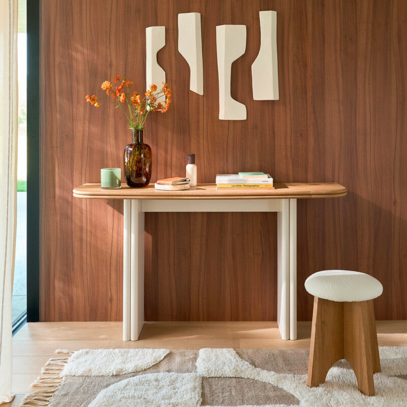 Table Piana repliée en mode console contre un mur rentrée La Redoute